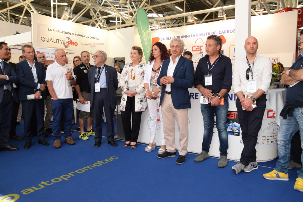 Presentazione movimento Ricostruire per Riparare