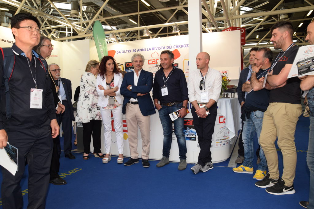 Presentazione movimento Ricostruire per Riparare