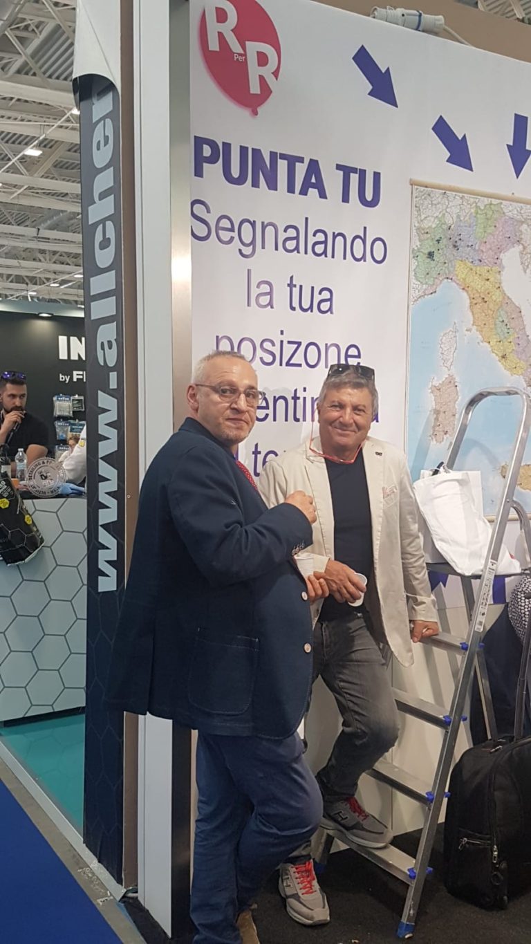 Stand Ricostruire per Riparare Autopromotec 2019